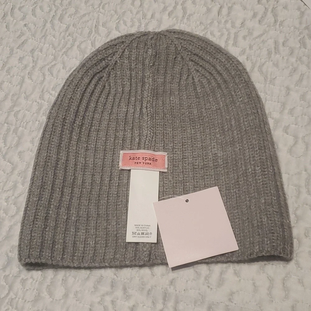 NWT  KATE SPADE  KNIT  BEANIE  WITH  FAUX  PEARLS - Picture 4 of 6